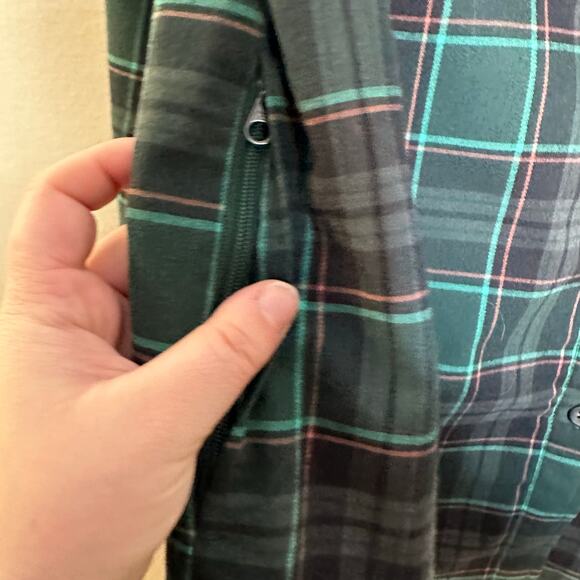 Outdoor Research Kulshan Tunic Green Fir Plaid Pockets Button Up Medium Hiking - Picture 5 of 10